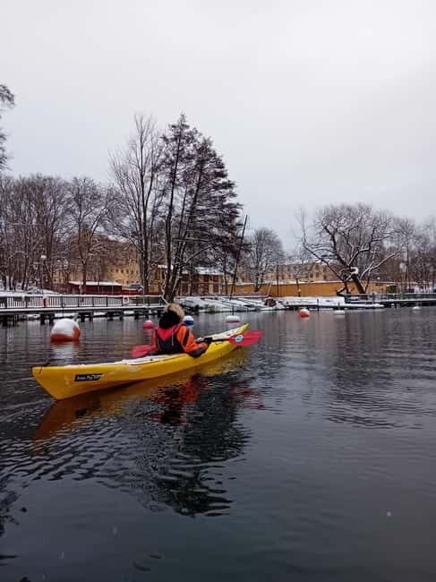 Stockholm: Winter Kayaking Tour through the City Centre - Practical Details and Tips