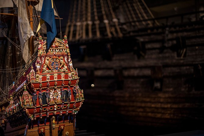 Stockholms Old Town & Vasa Museum Private Walking Tour - Tour Highlights and Itinerary