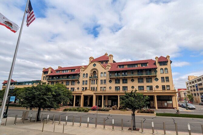 Stockton Scavenger Hunt Walking Tour and Game - Good To Know