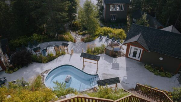 Stoneham: Nordic Spa Thermal Experience - Additional Services and Amenities