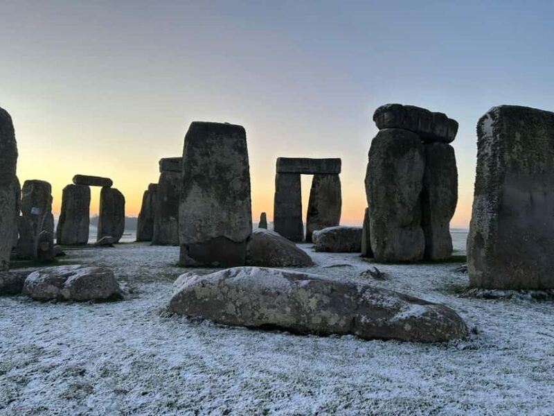 Stonehenge and Avebury stone circles. Guided tours - Points to Consider