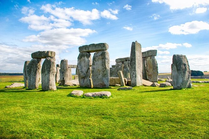 Stonehenge and Bath Guided Day Tour From London - Price, Guarantee, and Duration