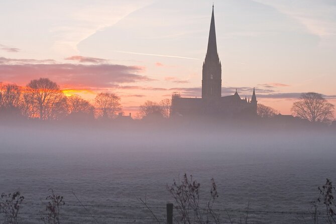 Stonehenge and Salisbury Tour With Pick up and Drop off - Tour Highlights