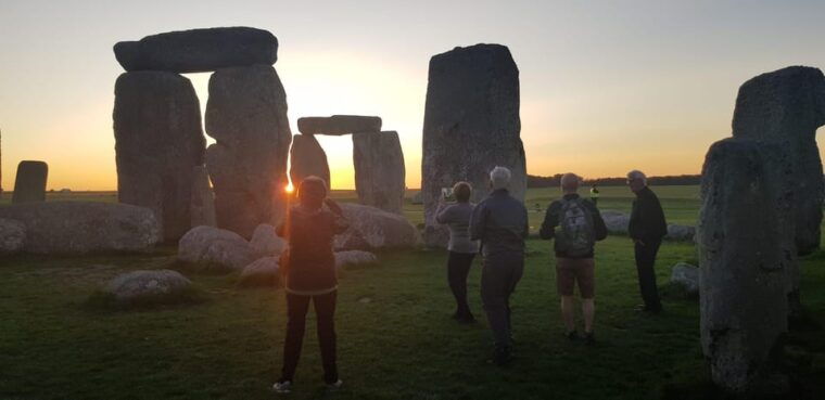 Stonehenge: App Guided Tour + Admission Included - Who Should Consider This Tour?