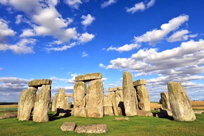 Stonehenge & Bath Private Car Tour From London - Cancellation Policy