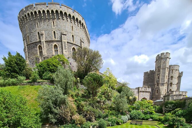 Stonehenge, Bath ,Windsor Castle From London - Common Questions
