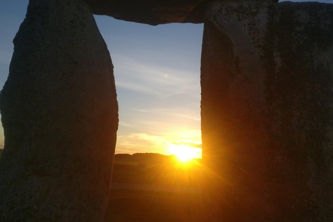 Stonehenge Half-Day Luxury Guided Tour From Bath for 2-8 - The Sum Up