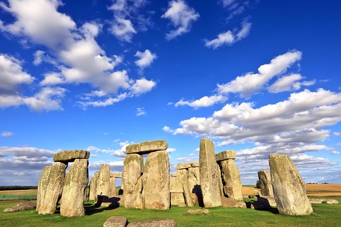 Stonehenge Half- Day Tour From London With Admission - Visit to Stonehenge and Museum