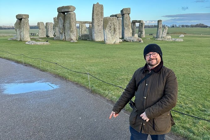 Stonehenge Private Car Tour, Self-Guided With Chauffeur - Private Transportation Services