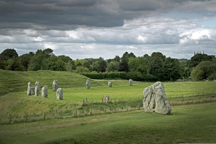 Stonehenge, Salisbury & Wiltshire Road Trip Travel Guide - Considerations and Limitations
