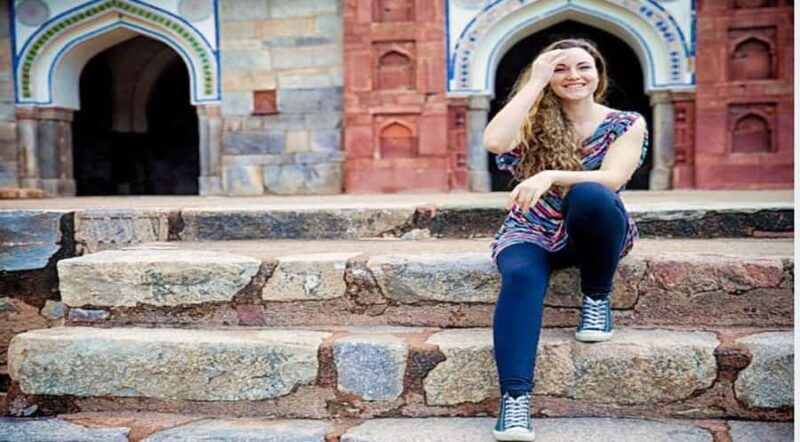Stories of Delhi: Temples, Empires & Everyday Traditions - Transportation, Group Size, and Practical Details