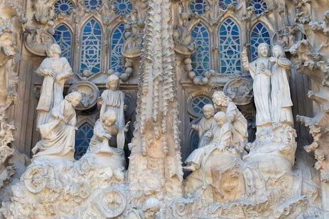 Stories of Sagrada Familia Insider Tour With Priority Access - Additional Information