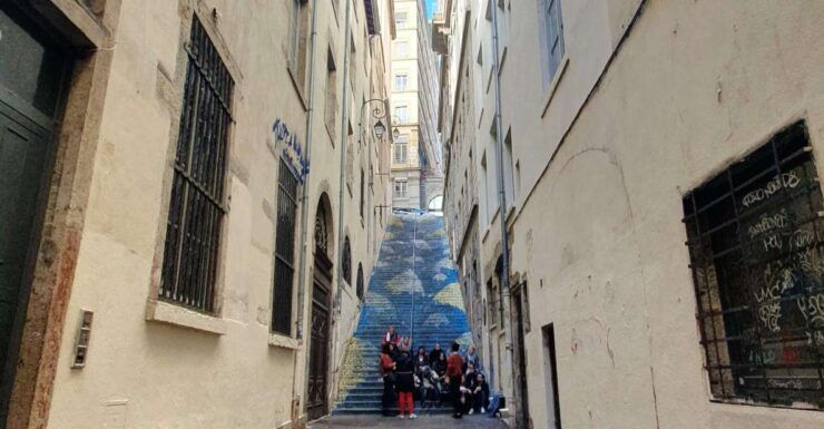 Storytelling Tour of Croix-Rousse in English - Experience the Emotional Storytelling