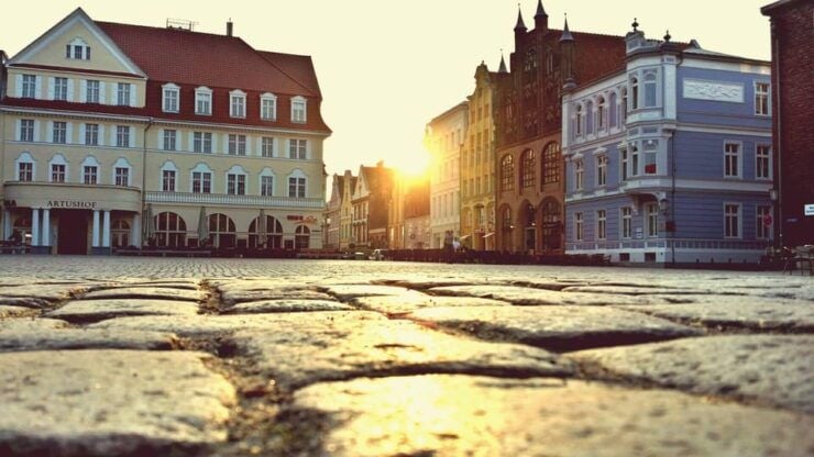 Stralsund Private Guided Walking Tour - Tour Duration and Pricing