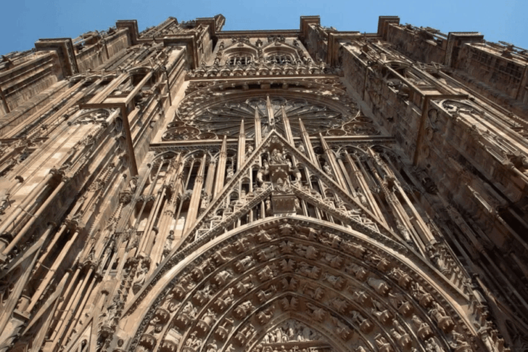 Strasbourg: Christmas Market and City 3 Hour Walking Tour - Exploring the Strasbourg Christmas Market