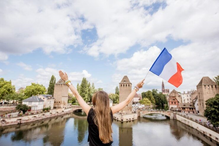 Strasbourg: Christmas Market Magic With a Local - Local Experience