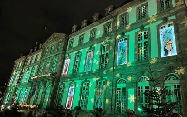 Strasbourg: Christmas Markets Walking Tour With Mulled Wine - The Sum Up