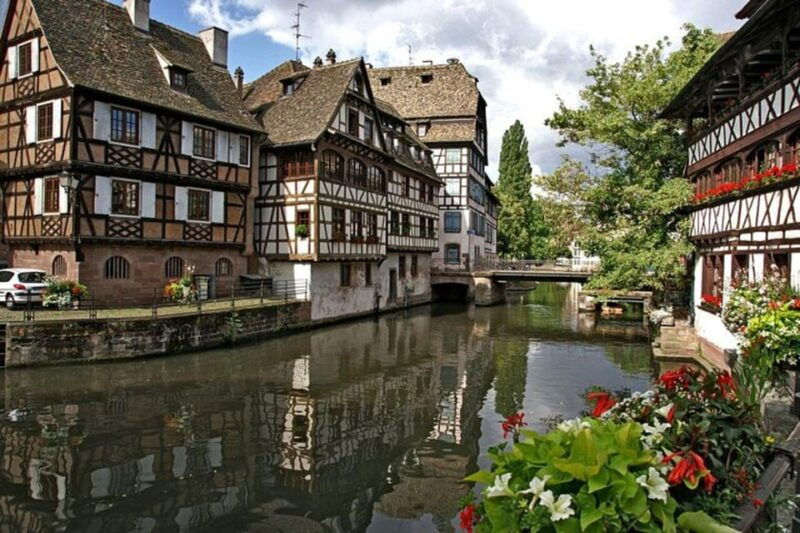 Strasbourg: Historic Center Walking Tour - Tour Experience