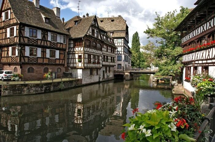 Strasbourg: Private Walking Tour of the Historical Center - Customization Options