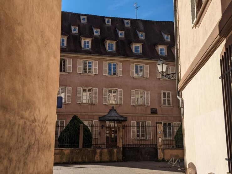 Strasbourg: Walking Tour With Local Guide - Experience Highlights