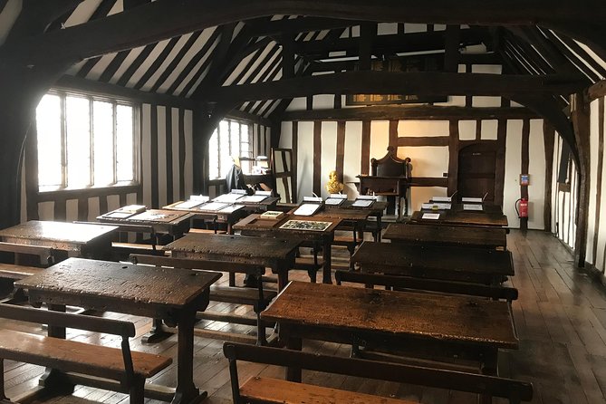 Stratford and the Cotswolds : Private Driving Day Tour From London - Background