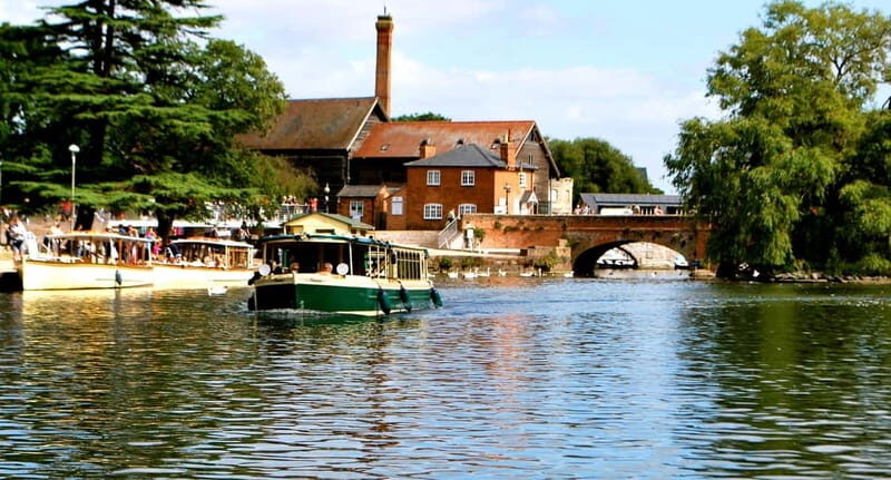 Stratford-upon-Avon: River Cruise & City Audio Tour - An In-Depth Look at the Experience