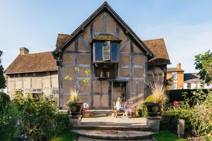 Stratford-upon-Avon: Shakespeare's Birthplace Ticket - Experience Highlights