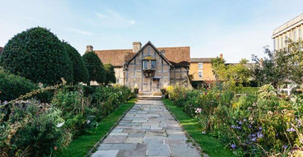 Stratford-upon-Avon: Shakespeare's Birthplace Ticket - Directions