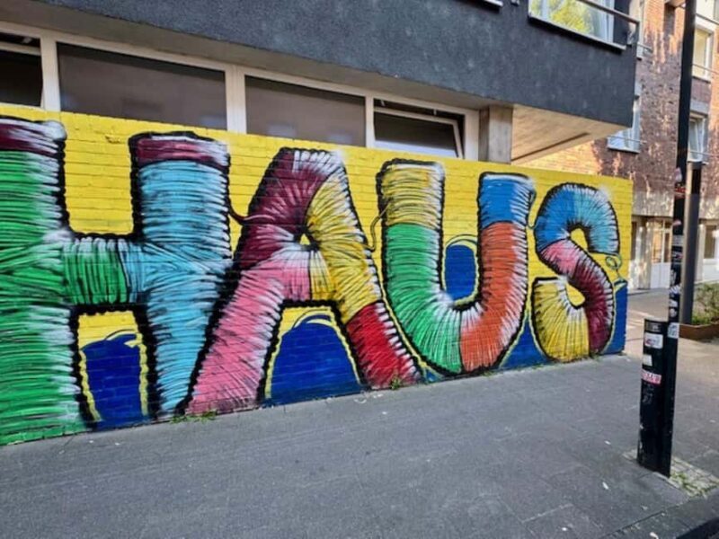 Street Art Guided Tour Severinsviertel - The Evolving Art Scene