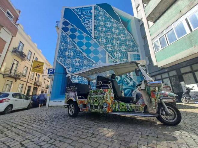 Street Art Lisbon: Tuk Tuk Tour - Cancellation and Booking
