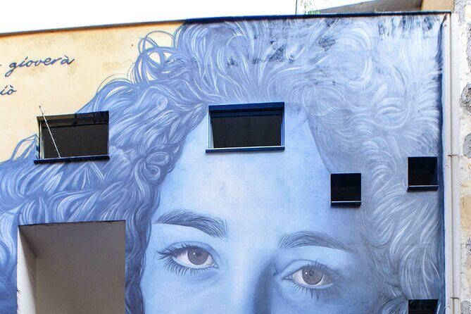 Street Art of Spanish Quarters and Maradona Tour - What Travelers Can Expect on the Tour
