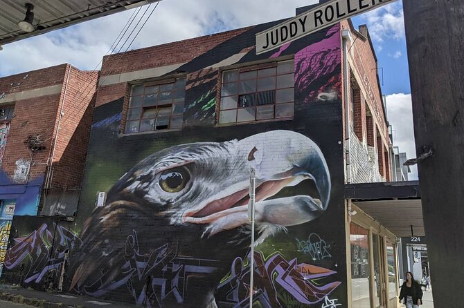 Street Art Outdoor Escape Game in Melbourne - Meeting and Pickup