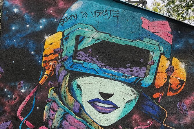 Street Art, Sculptures and Murders Walking Tour in Barcelona - Overview of the Street Art Walking Tour