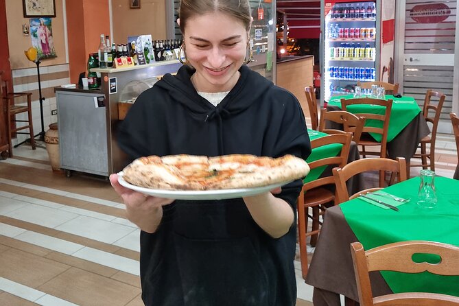 Street Food in Naples With a Local - Exploring the Street Food Scene