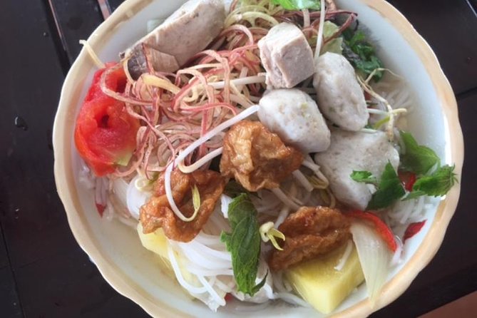 Street Food Tour With Chef Dat - Itinerary