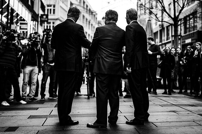 Street Photography Workshop at Tel Aviv Streets With Anedrew Coburn - Directions and Tips