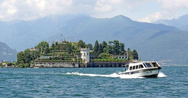 Stresa: Madre & Bella Borromean Islands Boat Trip - Common Questions