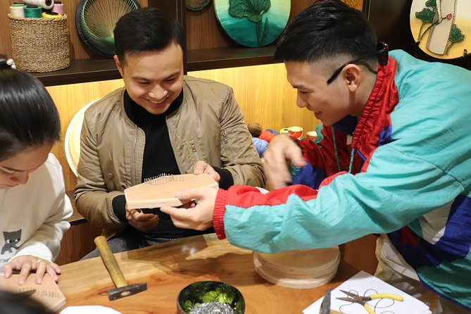 String Art Making in Hanoi Old Quarter - Expectations and Atmosphere