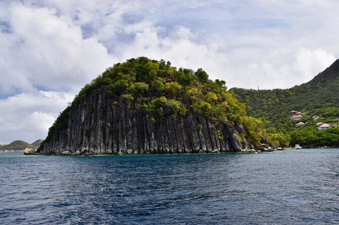 Stroll and Initiation to Sailing in the Baie Des Saintes - Activity Details