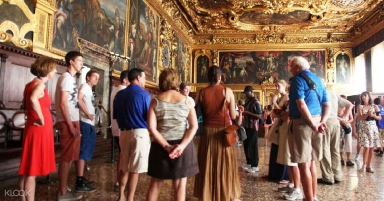 Stroll The Halls of Doges Palace on a Guided Tour in Venice - The Significance of the Bridge of Sighs