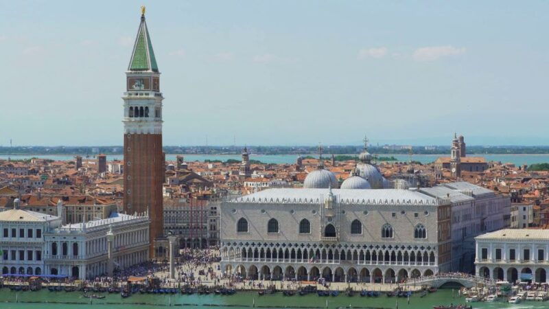 Stroll The Halls of Doge's Palace on a Guided Tour in Venice - Good To Know