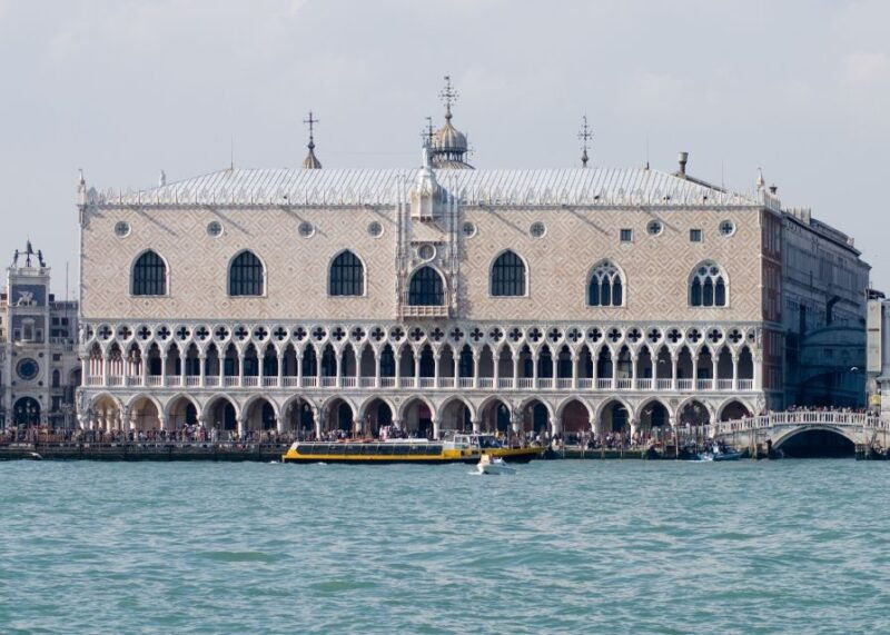 Stroll The Halls of Doge's Palace on a Guided Tour in Venice - Authentic Insights from Past Participants