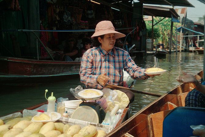 Stroll to the Floating and Railway Market of Samut Song Kram With Your Own English Speaking Guide. - Directions