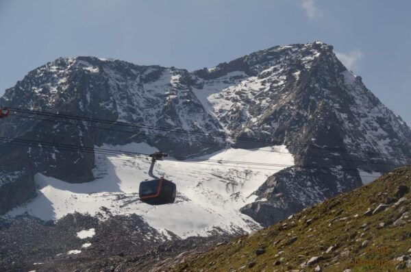 Stubaier Glacier: Experience up Close - Basic Training - Frequently Asked Questions