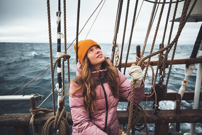 Studying Whales and Wildlife Experience in Skjalfandi Bay - Common Questions