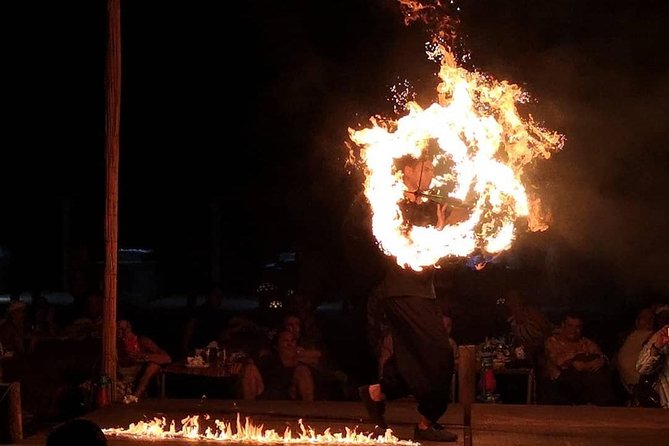 Stunning Desert Safari/Camp Dinner/Entertainment - Tips for a Memorable Desert Safari