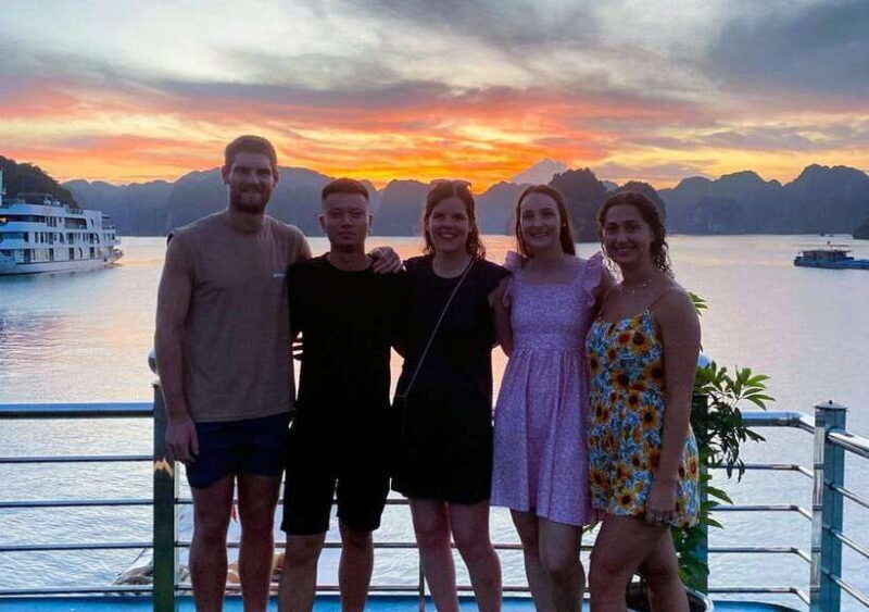 Stunning Lan Ha Bay Sunset Tour from Cat Ba Island - Value for Money  