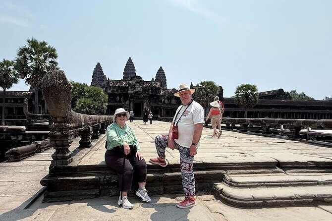 Stunning Memoires of an Angkor Era by Professional Guide - Authentic Experiences and Tips