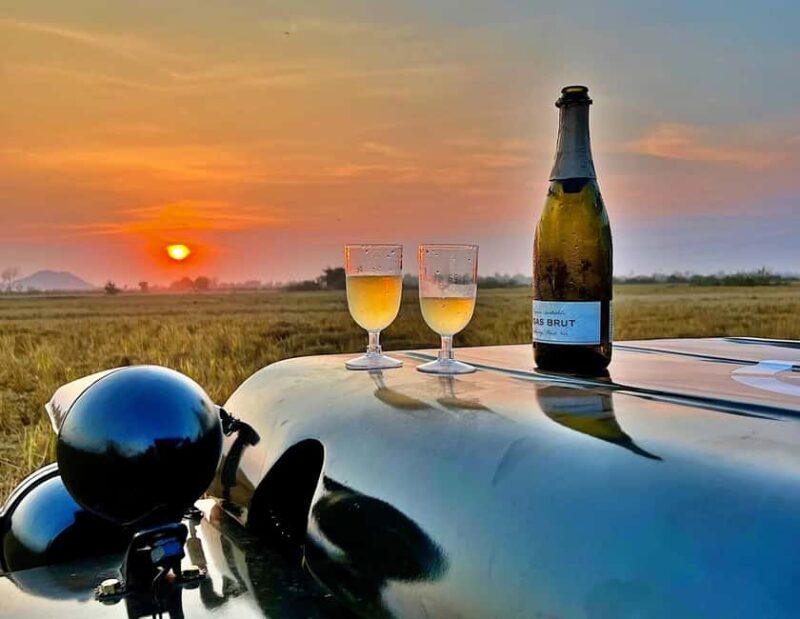 Stunning Sunset tour by vintage jeep - Discover Siem Reap’s Countryside on a Vintage Jeep Sunset Tour