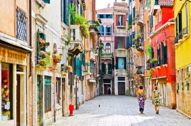 Stunning Venice – Walking Tour for Couples - Booking Information
